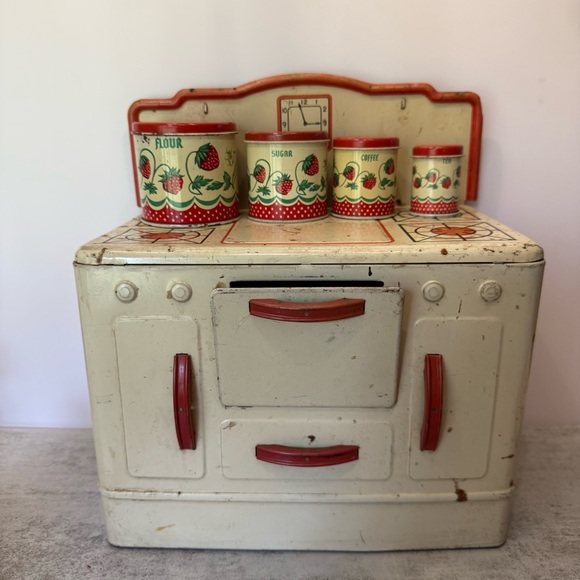 Vintage RARE 1950's Wolverine Kids Tin Stove & Canister Set of 4Strawberries